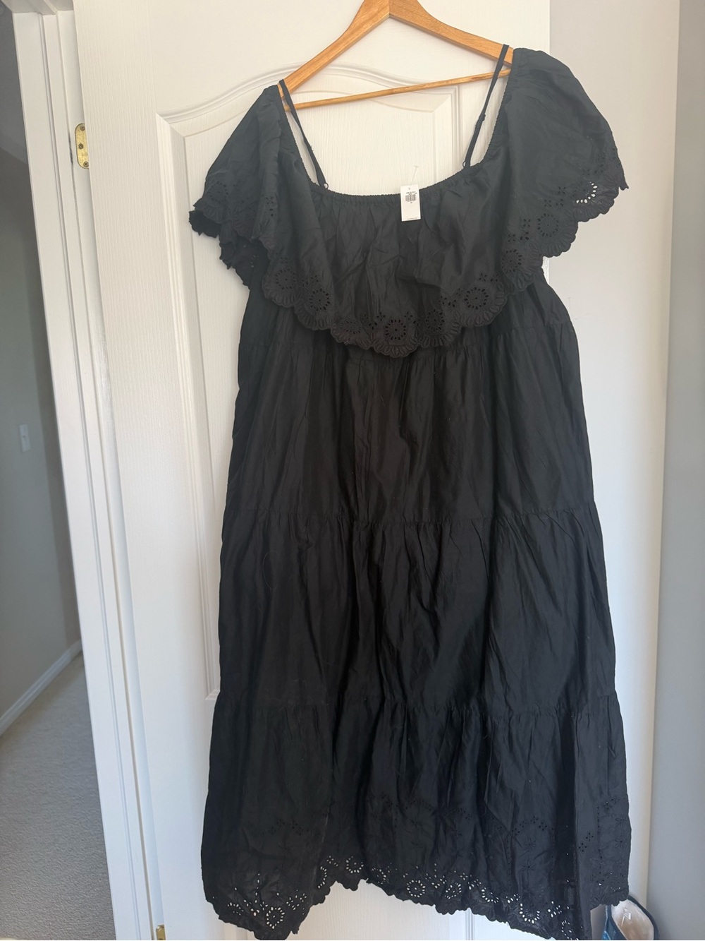 Old Navy Black Off-Shoulder Eyelet Dress